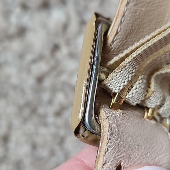 L.K.Bennett 'Sliver' Taupe Patent Sandals ASO Kate Middleton - Picture 13 of 15